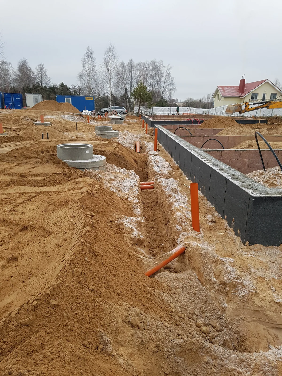 Ankstyvi grunto ir tinklų darbai „Nok Nok Home“ statybvietėje