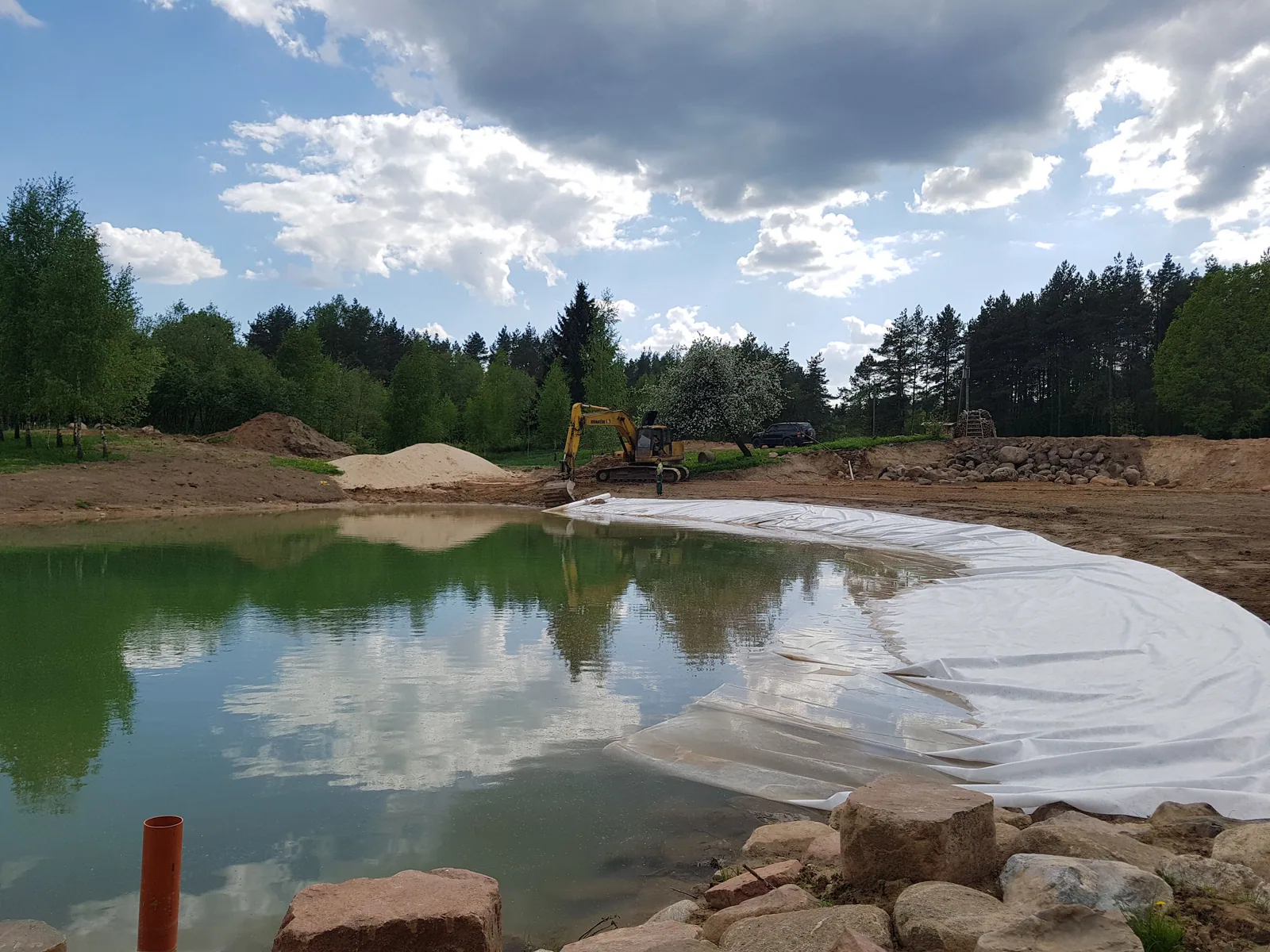 Pakrantės įrengimo eigos vaizdas